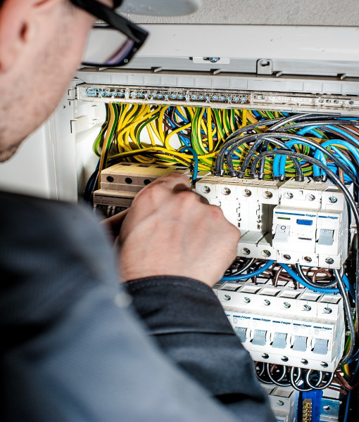 Instalaciones Eléctricas y automáticas